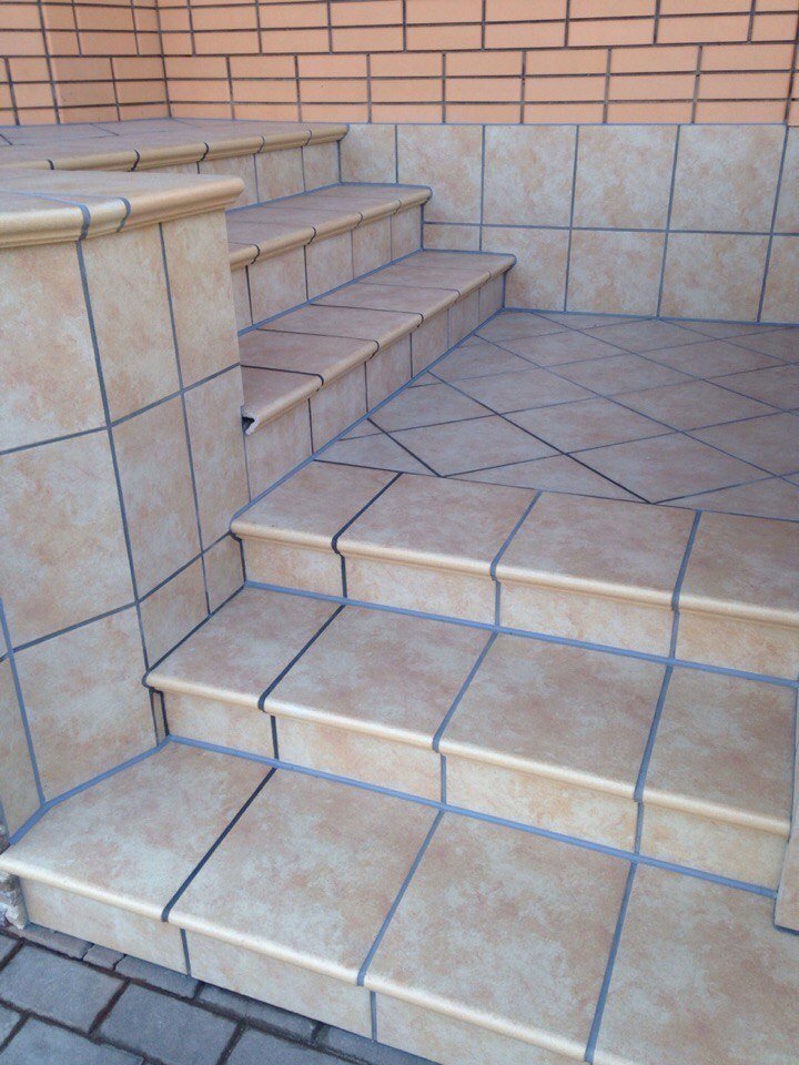 Монтаж клинкерных ступеней и плитки