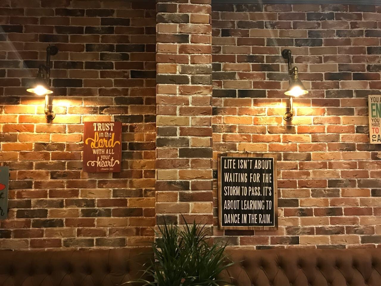 Укладка клинкера и камня в интерьере