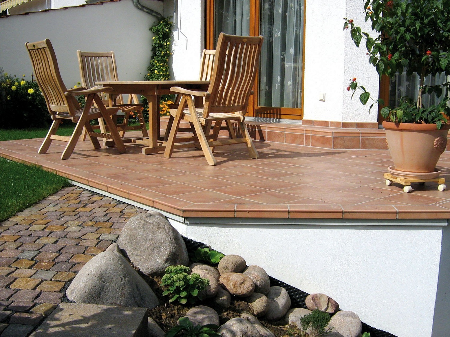 Монтаж клинкерных ступеней и плитки