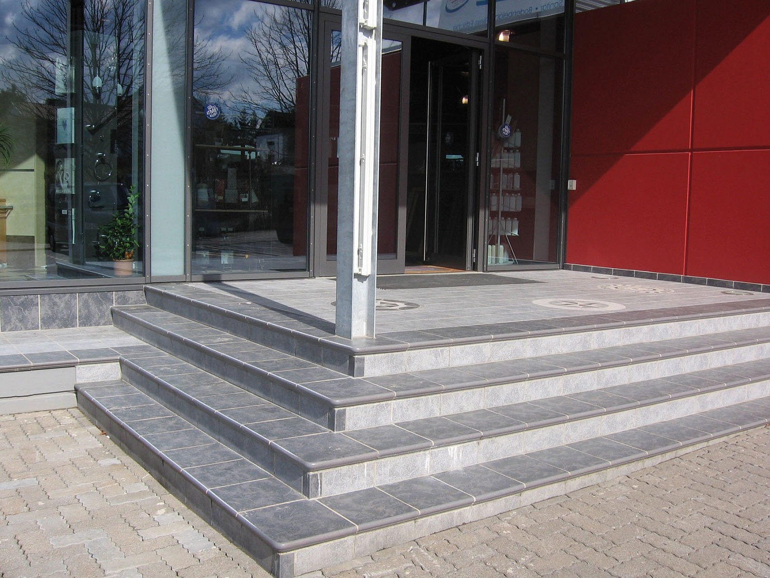 Монтаж клинкерных ступеней и плитки